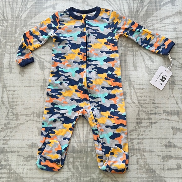 Emporio Baby Footie Size 6/9 M - Picture 2 of 11